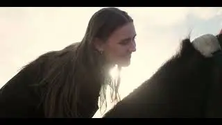 Sara Fjeldv&aelig;r - Outrageous (Music Video)