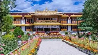 Lhasa Norbulingka the summer palaces of the Dalai Lama. #lhasa #tibet#dalailama