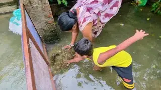 বৃষ্টিতে প্রিন্স দিদুনের সাথে মাছ ধরতে নেমে পড়লো 😍 ||