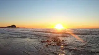 Ocean Sunrise Relaxation 4K Video ( Chill / Zen / Screensaver / Calming / Wallpaper )