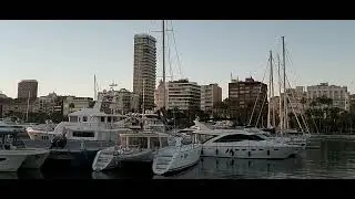 Alicante puerto Marina Dec.2025