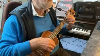 Bye Bye Love - Solo Fingerstyle Ukulele - Arranged&played by Colin Tribe