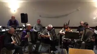 Stramash at The New Years Day Shindig at West Barnes Bowling Club 2017 led by Ewan Galloway