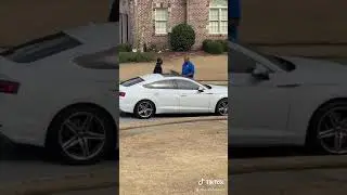 Daddy sells his car 😞 lmao