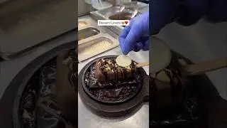 brownie and ice cream || hot and cold desert || #trending #food #foodie #delhistreetfood #desert