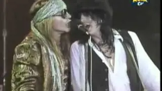 Guns N' Roses - Mr. Brownstone - Live at the ritz 88