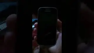 Включил Samsung GT-S7390.