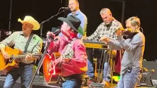 Clay Walker - She Won&rsquo;t Be Lonely Long - Red Rock Amphitheater 9-23-2024