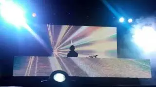 Patty Tiu of Deuce Manila with Mc Ronthug