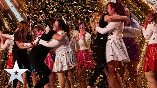 GOLDEN BUZZER! Born To Perform&rsquo;s moves bring pure HAPPINESS | Auditions | BGT 2022