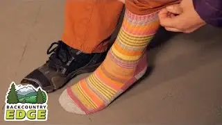 Darn Tough Women's Sierra Stripe Micro Crew Light Cushion Socks