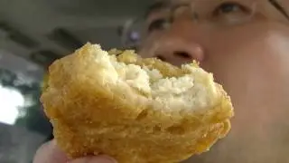 Наггетсы и соус барбекю от Mc Donald's