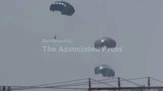 More supplies air dropped over Gaza amid warnings from aid groups