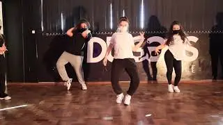 Kizz Daniel - Nesesari ft. Philkeyz | Dugges Class | Ana Gessinger