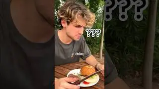 Eating KANGAROO for the first time 👀 #australia