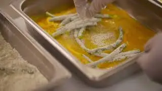 Use Club House Lemon & Pepper Seasoning in Your Back of House | Club House For Chefs
