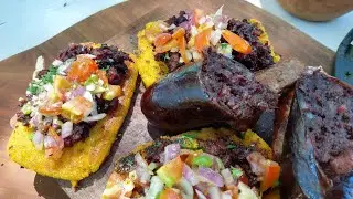 Brusquetas de polenta y pecho de cerdo al asador | Por Francisco Taverna