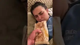 Un TACOS SAUVAGE la r&eacute;veille 😂😂 #humour #prank #couplegoals #internationalcouple #shorts