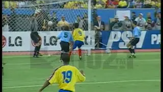 1-1 Iv&aacute;n Kaviedes | Ecuador 1-1 Uruguay | Eliminatoria Corea y Jap&oacute;n 2002
