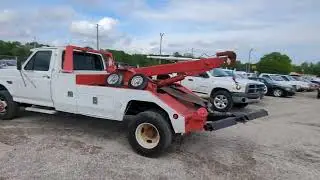 Ford F-350 Custom Wrecker to be auctioned by Fowler Auction