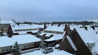 Snow. Timelapse of 1 hour in 1 min. See those colors shift!