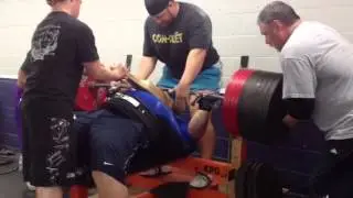 Mike Womack 1026lb. bd press
