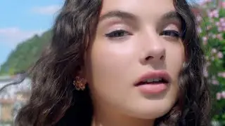 Silence is golden - The Tremeloes (Deva Cassel)