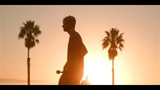 Longboarding the West LA Courthouse