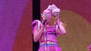 JoJo Siwa's D.R.E.A.M Tour On The Big Screen Official Trailer