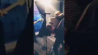 Del Perro -  Catch 22