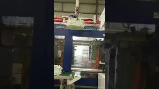Alfa robot, insert for drum washing machine. stable and accurate. #insert #injection #molding