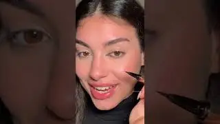 КАК НАНЕСТИ подводку во внутренний уголок глаза! САМЫЙ ПРОСТОЙ ЛАЙК! #макияжныелайфхаки #урокимак...