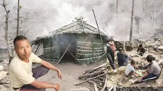 Finally the traditional way of jhum field hut 🛖is done #friends and relatives #villagelife 🛖👍