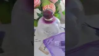 Pure Poison Dior &mdash; это аромат для женщин, он принадлежит к группе цветочные.