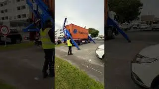 Container Self Unloading Truck