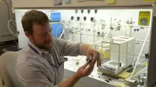 Magnetically stimulated fluid flow patterns