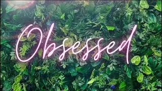 Dreamy Tropical Backdrop | DIY | 10 Minute Install