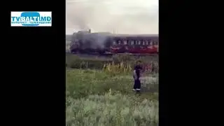 Tren de pe ruta Chișinău Ungheni, cuprins de flări 08 07 19
