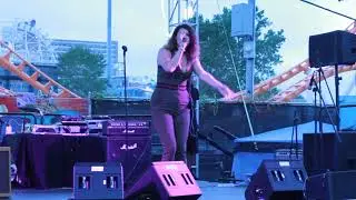 Lily Lane - Genie in a Bottle / Crying in the Club (Mashup!) Live