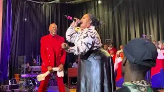 Ricky Dillard - Amazing (Live)