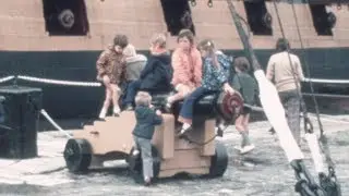 1975: HMS Victory and the Royal Naval Historic Dockyard