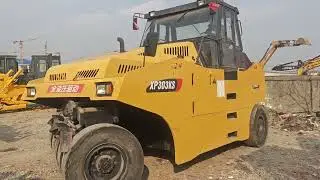 Second-hand 30-ton rubber-tired roller road condition test