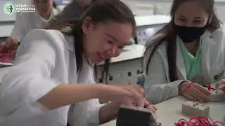 Shoqan School ерекшелігі неде?