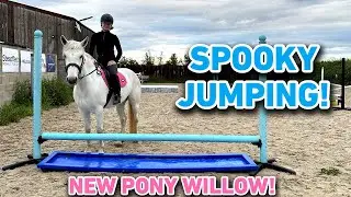 SPOOKY JUMPING ON MY NEW PONY - JUMPING VLOG
