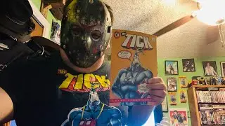 90&rsquo;s comic review : the Tick issue 1 .