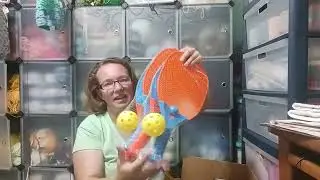 Go through this Micheals $10 Grab box with me/ What is inside? Did I get yarn or just Stuff?
