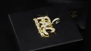Family Always Counts Pendent Gold