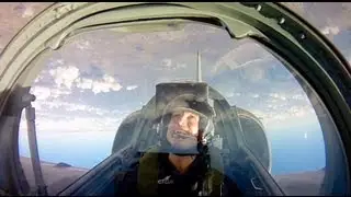 Piloting a Jet Fighter : Aero L-39 Albatros (HD)