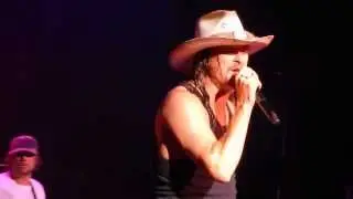 Kid Rock- Cowboy - DTE 8/11/13