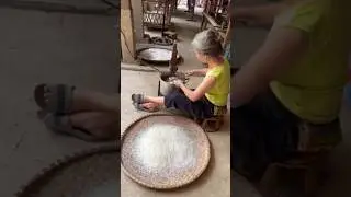 How silk is made in Japan !!🗾⚠️#shorts